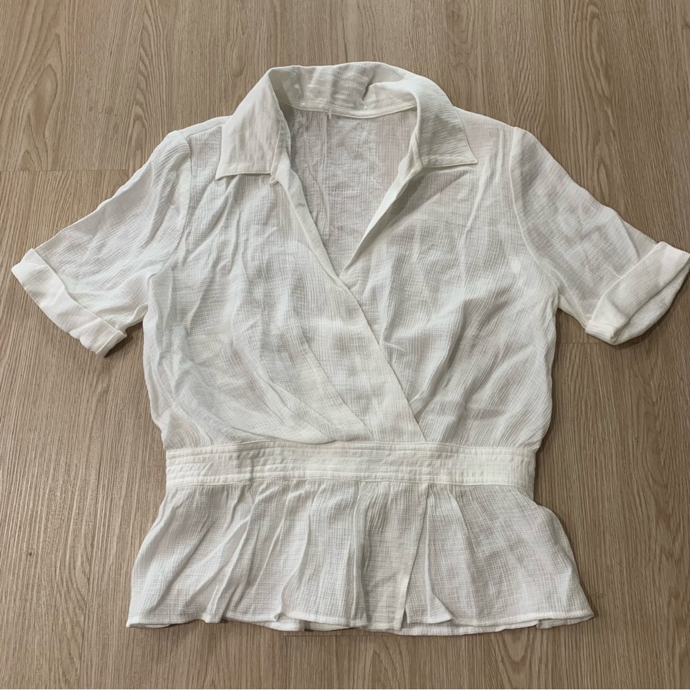 Brochu walker Olympia gauzy peplum top nwot - Picture 6 of 7